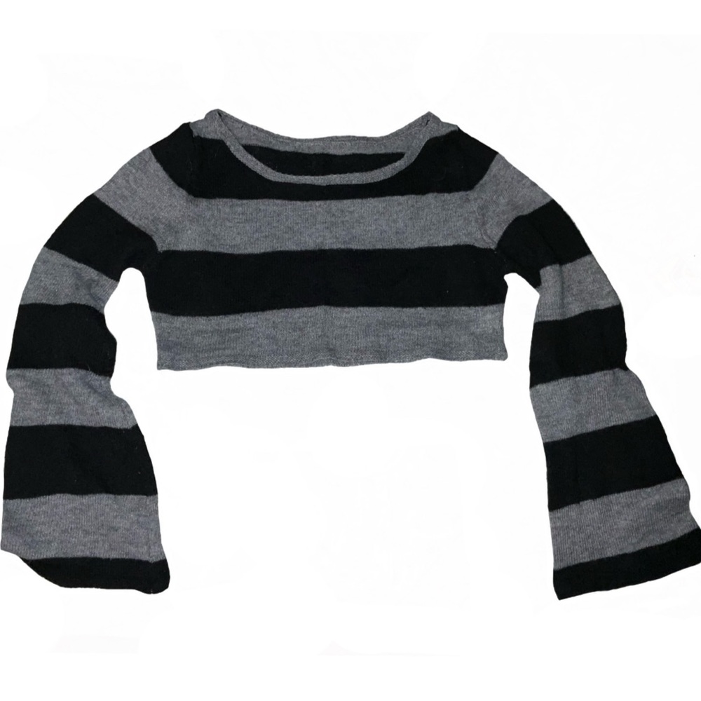 striped crop top long sleeve